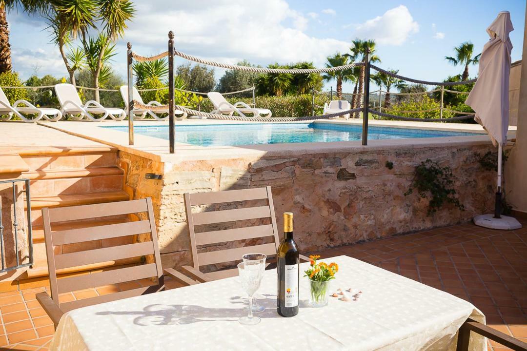 Es Moli De Na Sebastiana Villa Ses Salines  Eksteriør bilde